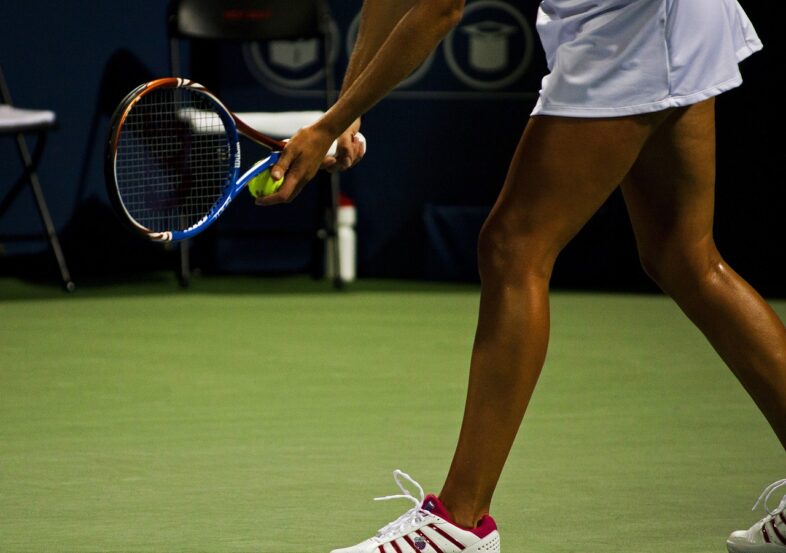 Aufschlag beim Tennis