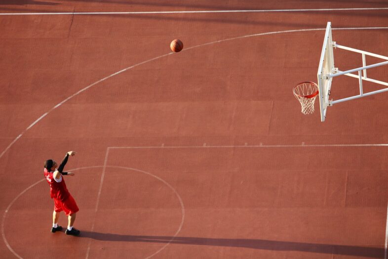 Die Zone auf dem Basketball-Spielfeld