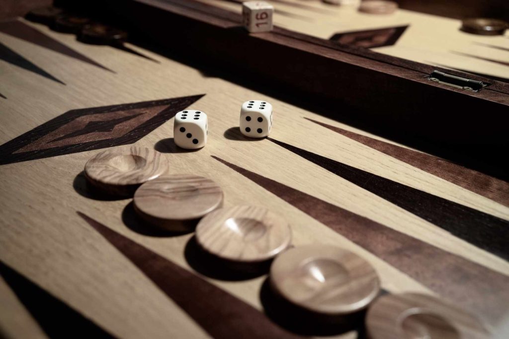 backgammon brettspiel