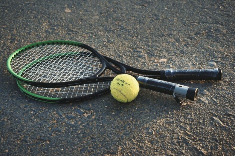 Tennis spielen