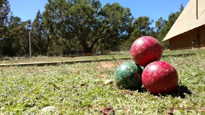 Boccia im Park