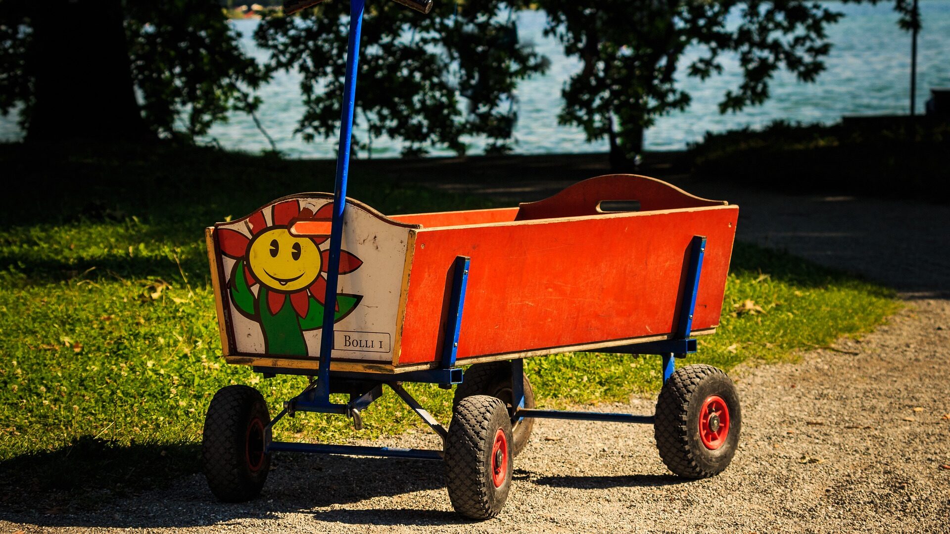 Bollerwagen zum Transport von Boßelzubehör